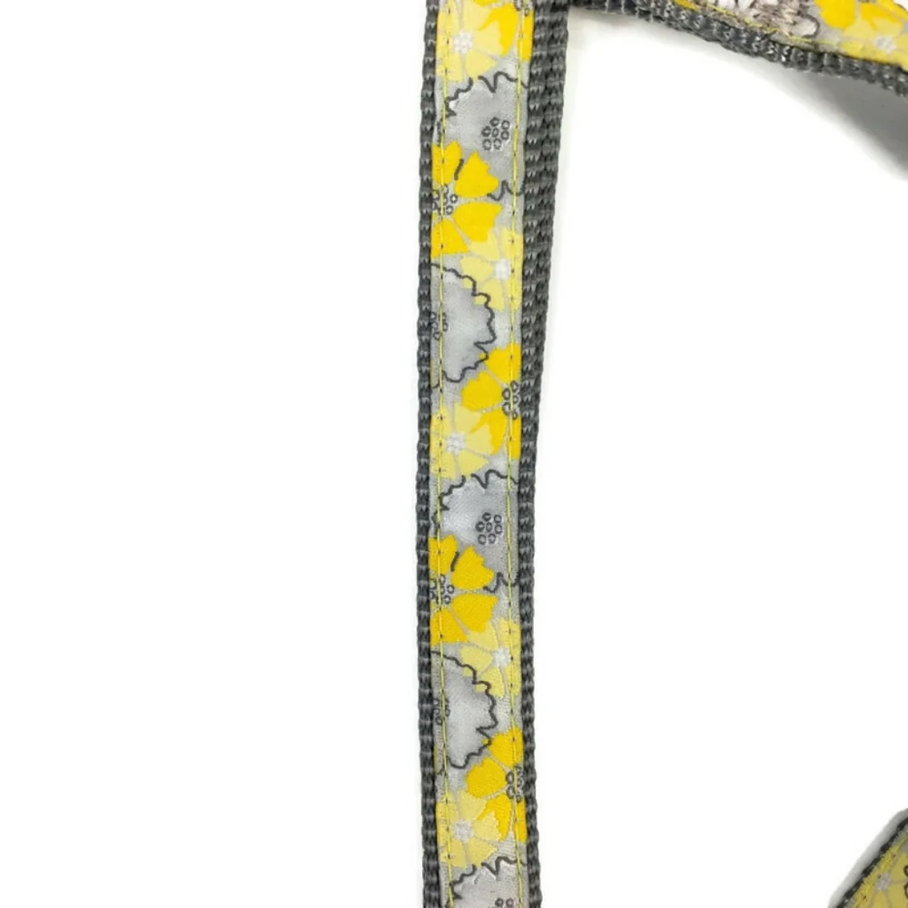 Top Paw Bella Yellow Gray Floral Adjustable Dog Harness Collar Leash Size Small